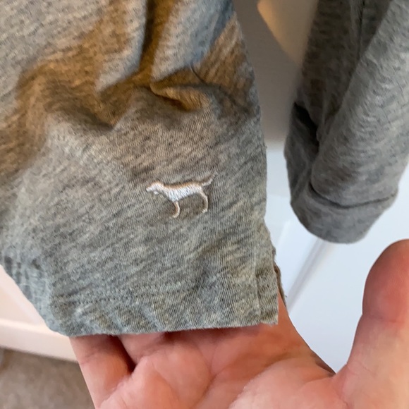 Victoria’s Secret pink longsleeve size S - Picture 2 of 6